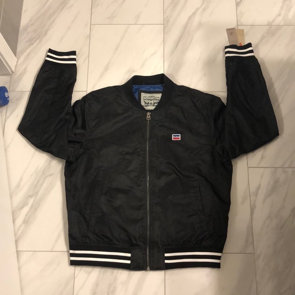 Levi's Other - NWT Men’s Levi’s Bomber Jacket